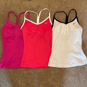 Set of 3 Nike Sports Tops